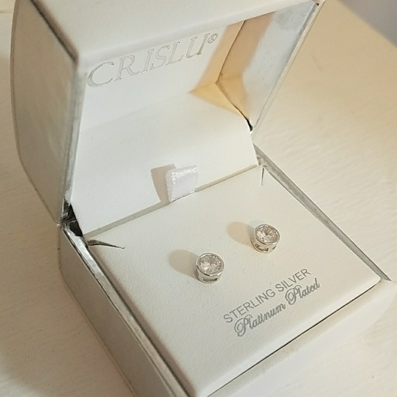 Crislu Jewelry - Crislu Solitaire Earrings